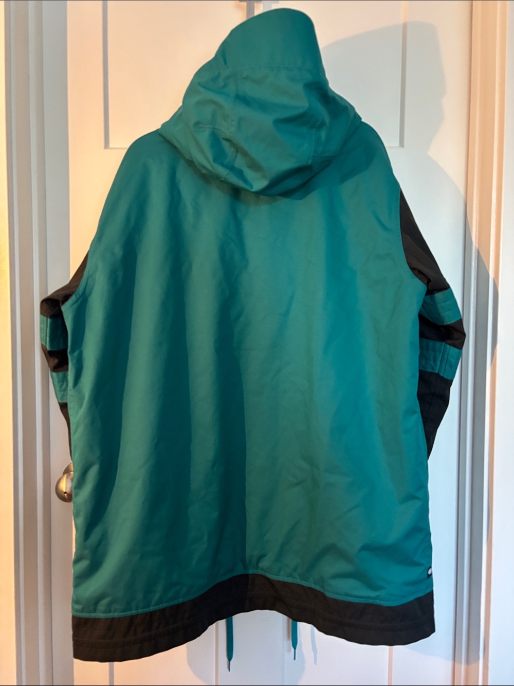 686 Authentic Class Insulated Jacket - Picture 16 of 16